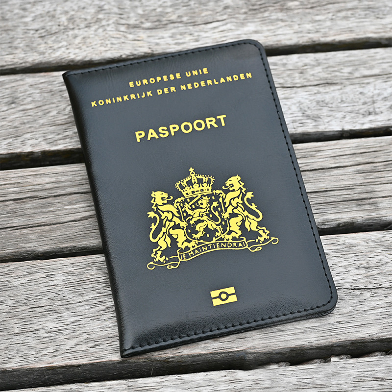 Leather Passport Cover - Travel Essentials Nederland Passport Cover Netherlands