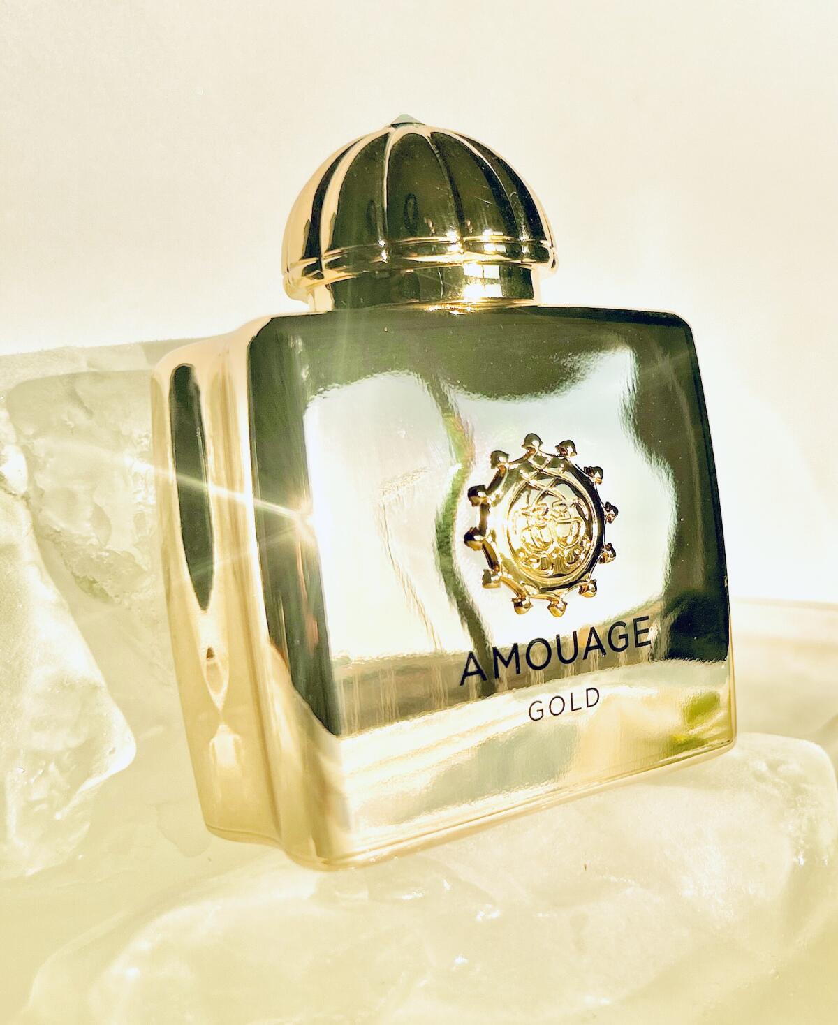 Amouage Jubilation 40 Honour 4 - Luxury Lifestyle Aesthetic review and price